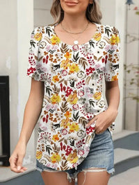 Floral Round Neck Short Sleeve Top - Update AvenueT-ShirtsTrendsi100100601845741100100601845741d39e2486 - db07 - 4a38 - a3ad - f0045b1d022d - Max - OriginFloral