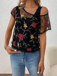 Floral Short Sleeve Sheer Top - Update AvenueT-ShirtsTrendsi100100709521267100100709521267dea8b114 - b6db - 41b4 - ab06 - 42313afe32be - Max - OriginBlack