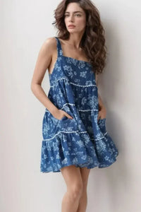 Floral Tiered Square Neck Denim Dress - Update AvenueBoho VibesTrendsi10010053190144710010053190144773a77102 - 62a8 - 4fe0 - b272 - 3f58c0a16e35 - MaxMedium