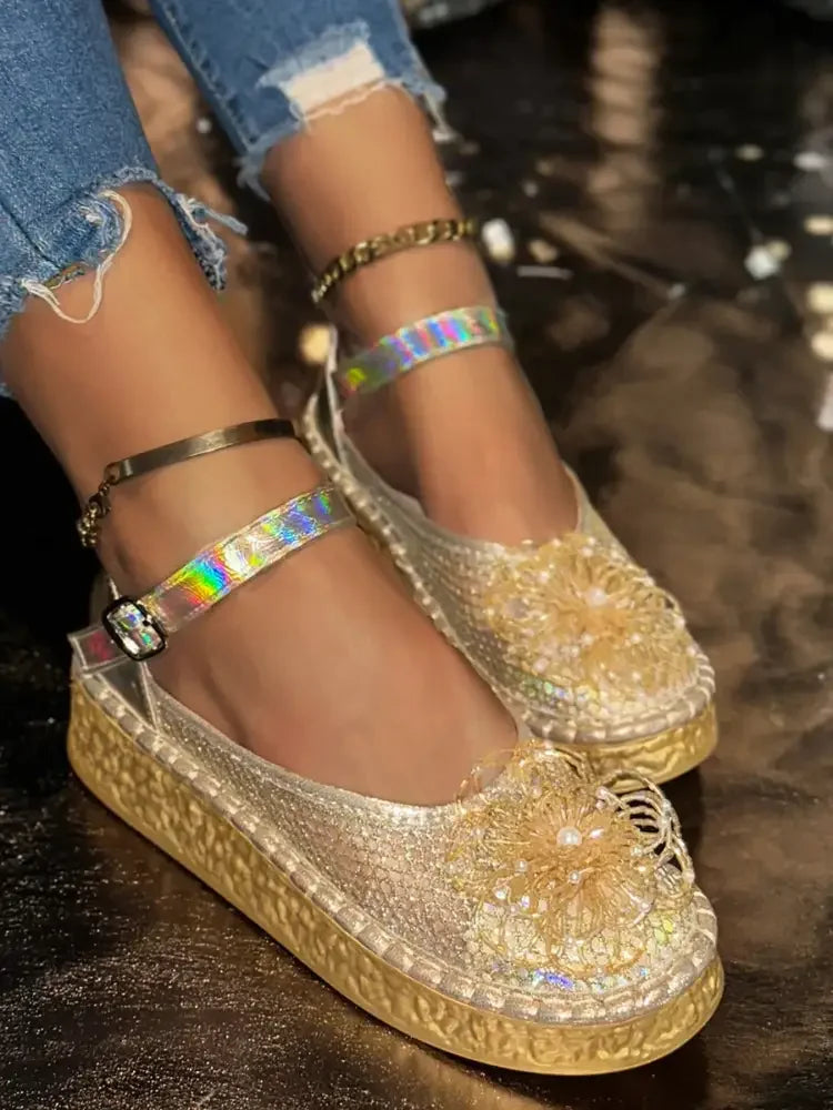 Flower Round Toe Platform Slip-Ons