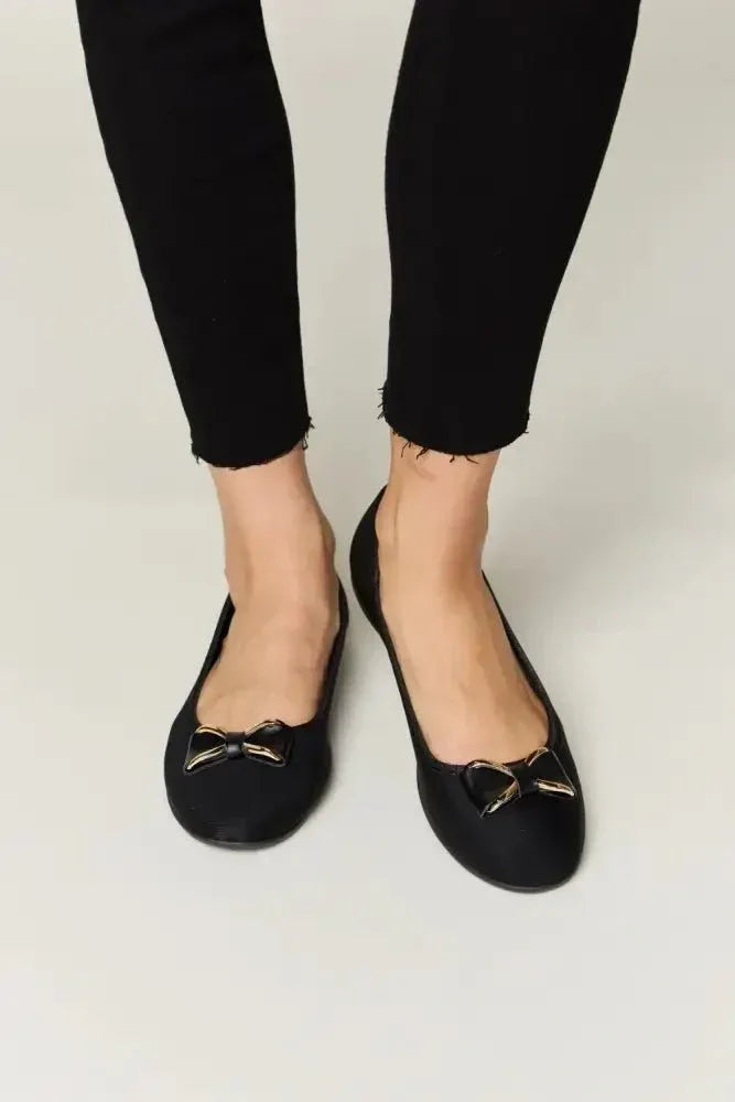 Forever Link Metal Buckle Flat Loafers - Update AvenueTrendsi100600827561533100600827561533Forever Link Metal Buckle Flat LoafersCHARCOAL LYCRA