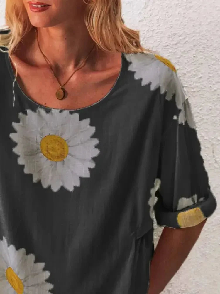 Full Size Flower Round Neck Half Sleeve T-Shirt Plus Size - Update AvenueT-ShirtsTrendsi10010063402430810010063402430856e37e1a - 600d - 452e - 9741 - e14cfeb6389c - Max - OriginBlack