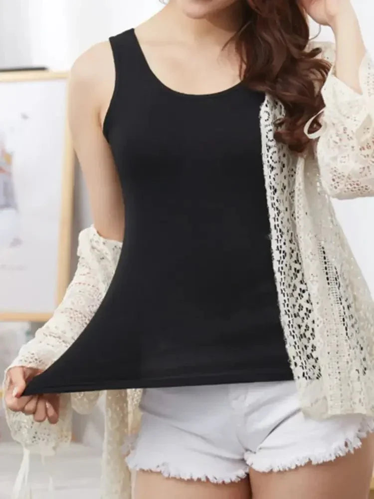 Full Size Scoop Neck Wide Strap Tank Plus Size - Update AvenueTrendsi100100641658222100100641658222971698f0 - 2e07 - 4f0d - 976f - 9f1597a7cd81 - Max - OriginBlack