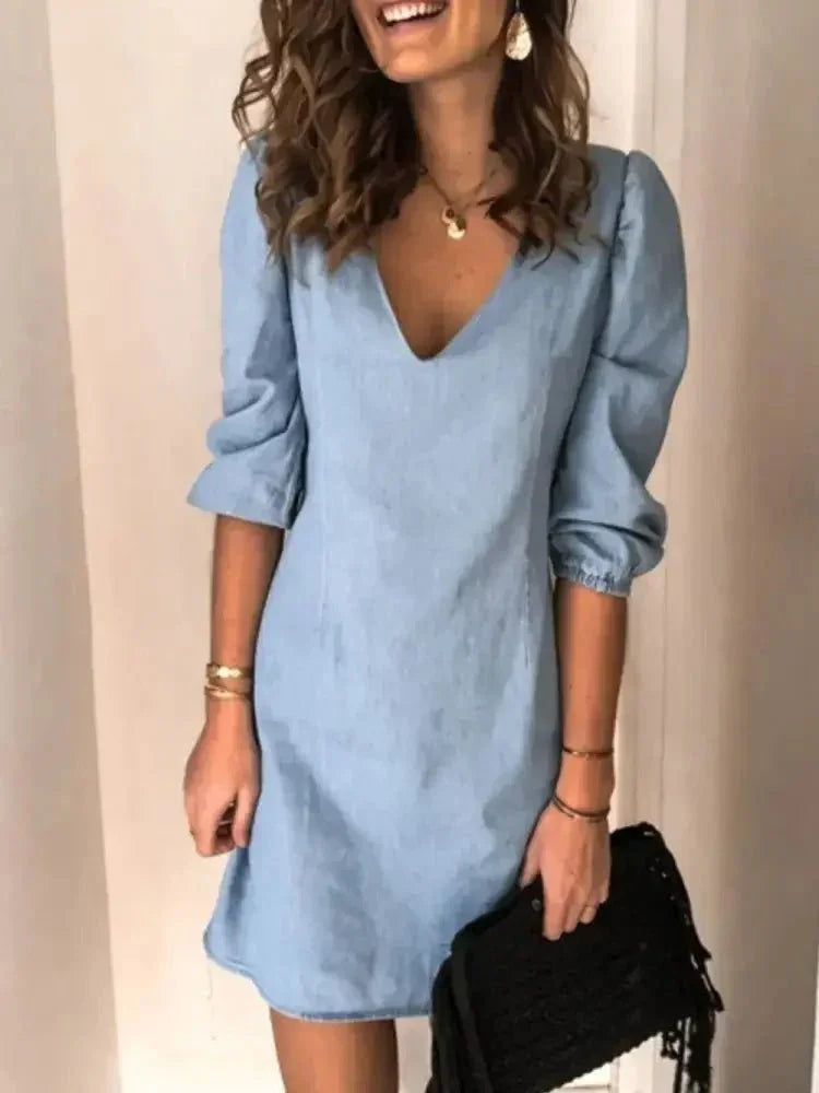 Full Size V - Neck Half Sleeve Dress - Update AvenueDenim Dresses & SkirtsTrendsi10010063715680710010063715680786c5ae7a - c144 - 4480 - 94b1 - 478511b64e71 - MaxLight Blue