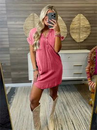 Full Size V - Neck Short Sleeve Denim Dress Plus Size - Update AvenueDenim Dresses & SkirtsTrendsi1001004294885371001004294885374254348e - 888a - 4354 - a377 - 420b761ef00a - Max - OriginRed
