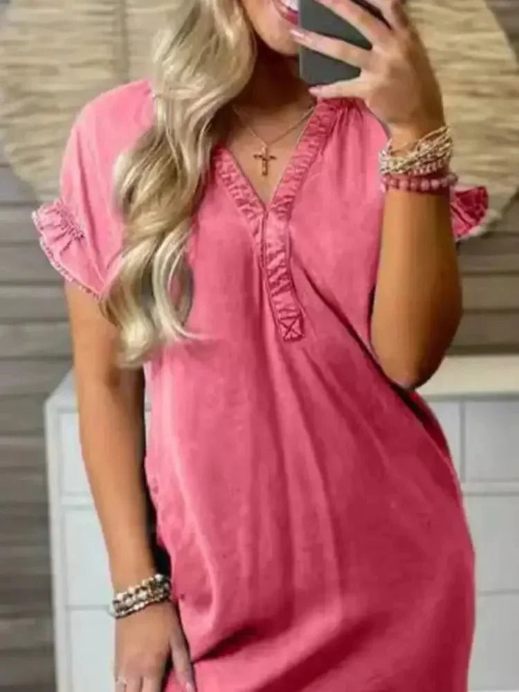 Full Size V - Neck Short Sleeve Denim Dress Plus Size - Update AvenueDenim Dresses & SkirtsTrendsi1001004294885371001004294885378cf5b251 - 2b60 - 46cf - bbc2 - 0932f53b6cb9 - Max - OriginRed