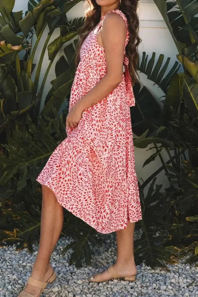 Geometric Print Knot Back Sleeveless Ruffle Hem Dress - Update AvenueEffortless Elegance: DressesTrendsi1001004145270611001004145270618f366ec6 - 5cd8 - 4302 - a98b - 8acd4c79ba6d - Max - OriginStrawberry