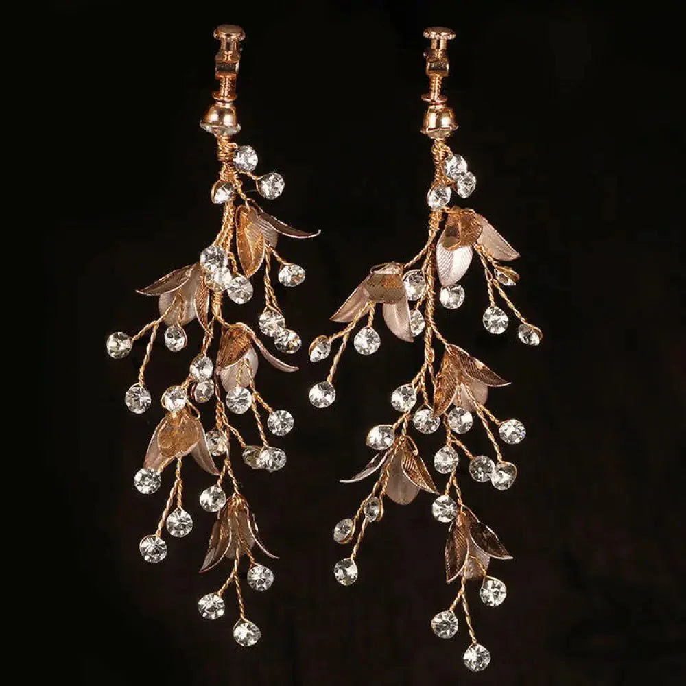 H5110 bridal earrings Europe and the United States fashion cross - border explosion zircon handmade jewelry earrings tassel earrings headwear - Update AvenueUpdate Avenues211875900435001H5110 bridal earrings Europe and the United States fashion cross - border explosion zircon handmade jewelry earrings tassel earrings headwear - Update AvenuesH5109 KC Gold Earrings