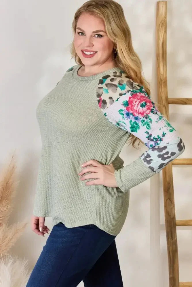 Hailey & Co Full Size Printed Round Neck Blouse - Update AvenueTrendsi100101661520468100101661520468f6567ad7 - 0cd2 - 440d - 89f5 - 8bede237a2f5 - MaxSAGE