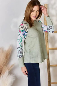 Hailey & Co Full Size Printed Round Neck Blouse - Update AvenueTrendsi10010166152046810010166152046893ca2e36 - 6458 - 4989 - a323 - 011c47efab92 - MaxSAGE