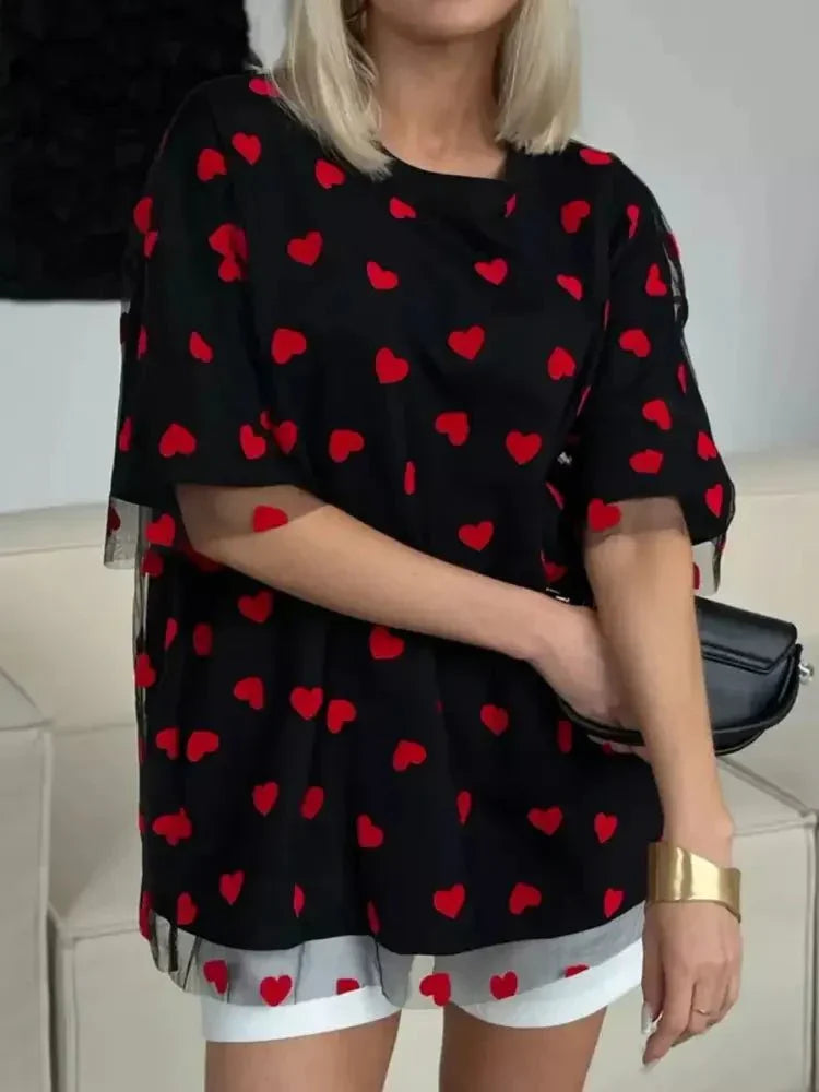 Heart Print Oversized T-Shirt - Update AvenueT-ShirtsTrendsi100100200941031100100200941031b6b4c6e0 - 7475 - 4fb9 - 9865 - 897e3ea4a1e8 - Max - OriginBlack