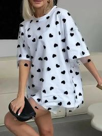 Heart Print Oversized T-Shirt - Update AvenueT-ShirtsTrendsi100100200941396100100200941396a7bf8862 - f1a3 - 4ea8 - 904b - fe615d371ef2 - Max - OriginWhite