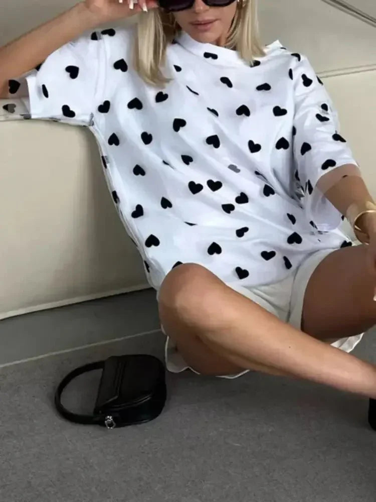 Heart Print Oversized T-Shirt - Update AvenueT-ShirtsTrendsi1001002009413961001002009413969feccf65 - ffcf - 48d3 - a0f0 - bc39be2cdb6c - Max - OriginWhite