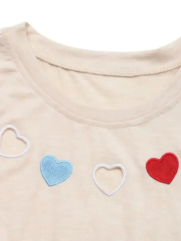 Heart Round Neck Short Sleeve T-Shirt - Update AvenueT-ShirtsTrendsi1001001137113811001001137113811102d23f - 4d69 - 4ce8 - 98ce - 453773c61028 - Max - OriginTan