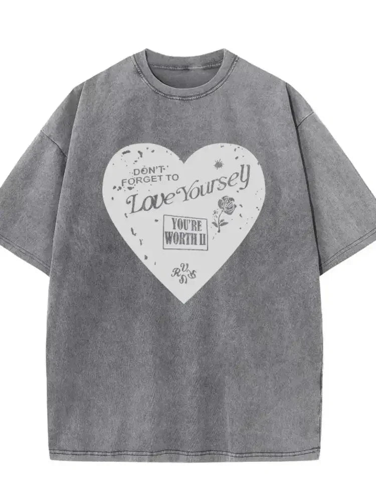 Heart Round Neck Short Sleeve T-Shirt - Update AvenueT-ShirtsTrendsi100100886650163100100886650163d40443e5 - d309 - 4de2 - b1e5 - d317ec0d4733 - Max - OriginGrey