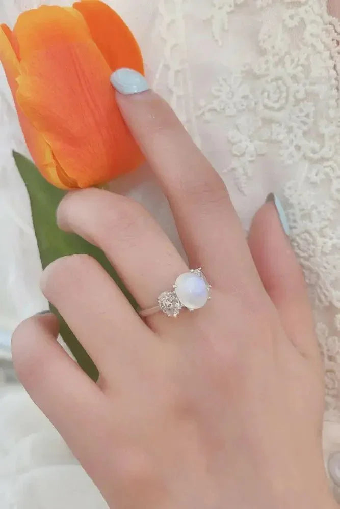 High Quality Natural Moonstone 925 Sterling Silver Three Stone Ring - Update AvenueRingTrendsi100100813709183100100813709183High Quality Natural Moonstone 925 Sterling Silver Three Stone RingSilver