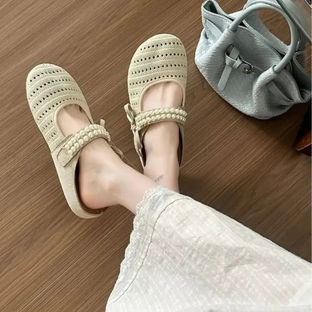 Hollow Out Round Toe Flat Slip - Ons - Update AvenueTrendsi100600836581357100600836581357Hollow Out Round Toe Flat Slip - OnsBeige