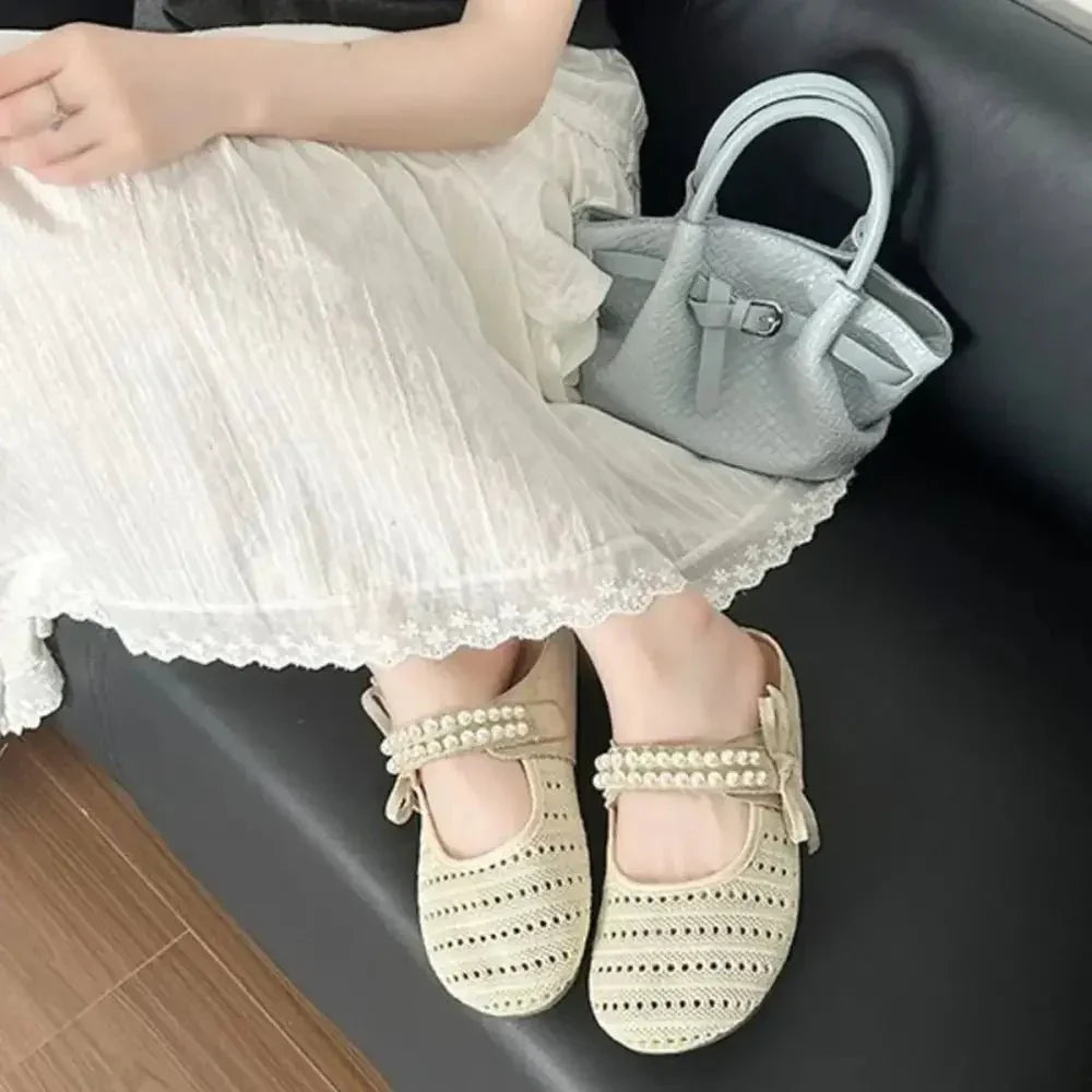 Hollow Out Round Toe Flat Slip - Ons - Update AvenueTrendsi100600836586560100600836586560Hollow Out Round Toe Flat Slip - OnsBlack
