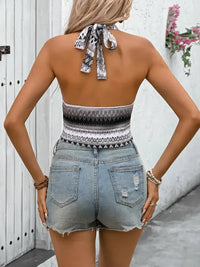 Honey Geometric Halter Neck Cropped Tank - Update AvenueFestival VibesTrendsi100100148431355100100148431355da9efbb8 - df85 - 456e - bb75 - cd494ad447ca - MaxBlack