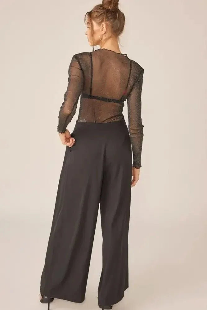 Idem Ditto Sparkling Glitter Long Sleeve Sheer Top - Update AvenueTrendsi1001008354913251001008354913255668956a - 1b6e - 408a - a4d5 - b66d570cdb48 - MaxBLACK