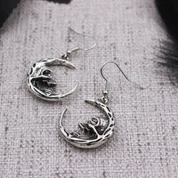 Independent station cross - border new gothic dark wind skull earrings Europe and the United States fashion retro crescent earrings - Update AvenueUpdate Avenues212955581507001Independent station cross - border new gothic dark wind skull earrings Europe and the United States fashion retro crescent earringsMain color