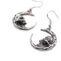 Independent station cross - border new gothic dark wind skull earrings Europe and the United States fashion retro crescent earrings - Update AvenueUpdate Avenues212955581507001Independent station cross - border new gothic dark wind skull earrings Europe and the United States fashion retro crescent earringsMain color