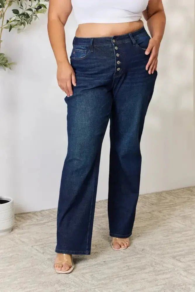 Judy Blue Full Size Button - Fly Straight Jeans - Update AvenueDaily EssentialsTrendsi100100535914821100100535914821d939bf8a69d241cdb3d792088c54974d - MaxDark