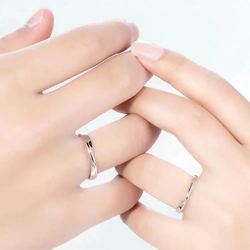 Korean version Korean imitation silver Mobius ring live mouth couple ring zircon irregular personality ring jewelry wholesale - Update AvenueUpdate Avenues213133240351001Korean version Korean imitation silver Mobius ring live mouth couple ring zircon irregular personality ring jewelry wholesale - Update AvenuesOpening adjustable