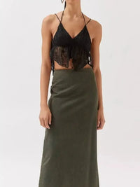 Lace Cropped Cami with Flowy Hem - Update AvenueTanks & CamisTrendsi1001006101548721001006101548726dad454c - 6d9c - 4e28 - b3b4 - a54392a5ffba - Max - OriginBlack