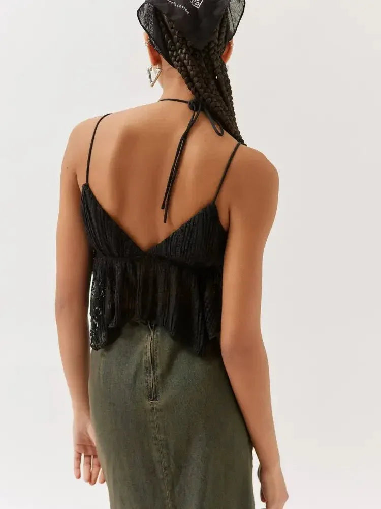 Lace Cropped Cami with Flowy Hem - Update AvenueTanks & CamisTrendsi100100610154872100100610154872ce2eed0d9f8946a0a121b9ee846686e5 - Max - OriginBlack
