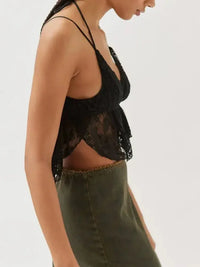 Lace Cropped Cami with Flowy Hem - Update AvenueTanks & CamisTrendsi1001006101548721001006101548725fe97544 - 4a27 - 457d - ad88 - 1010275faf79 - Max - OriginBlack