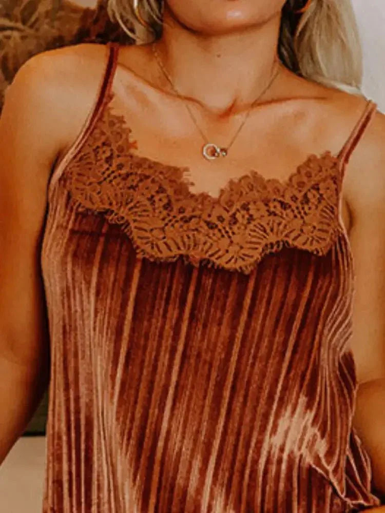 Lace Trim Pleated Cami - Update AvenueTrendsi10010065155484810010065155484812e30a14 - 7fa5 - 4fc8 - b7f4 - 7083f0faf79c - Max - OriginOchre