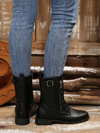 Lace Up Round Toe Boots