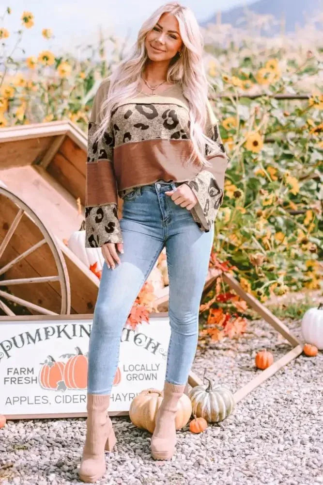 Leopard Colorblock Patchwork V - Neck Loose Sleeve Knit Top - Update AvenueTrendsi1001018960728111001018960728113216deb90b724fe1b0ac71b8a0e96fd6 - MaxKhaki