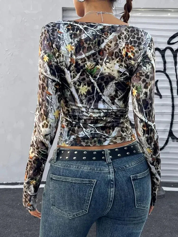 Leopard Long Sleeve Square Neck T-Shirt - Update AvenueT-ShirtsTrendsi100100028522064100100028522064cad1b119e42848579f3d20713a176edd - Max - OriginLeopard