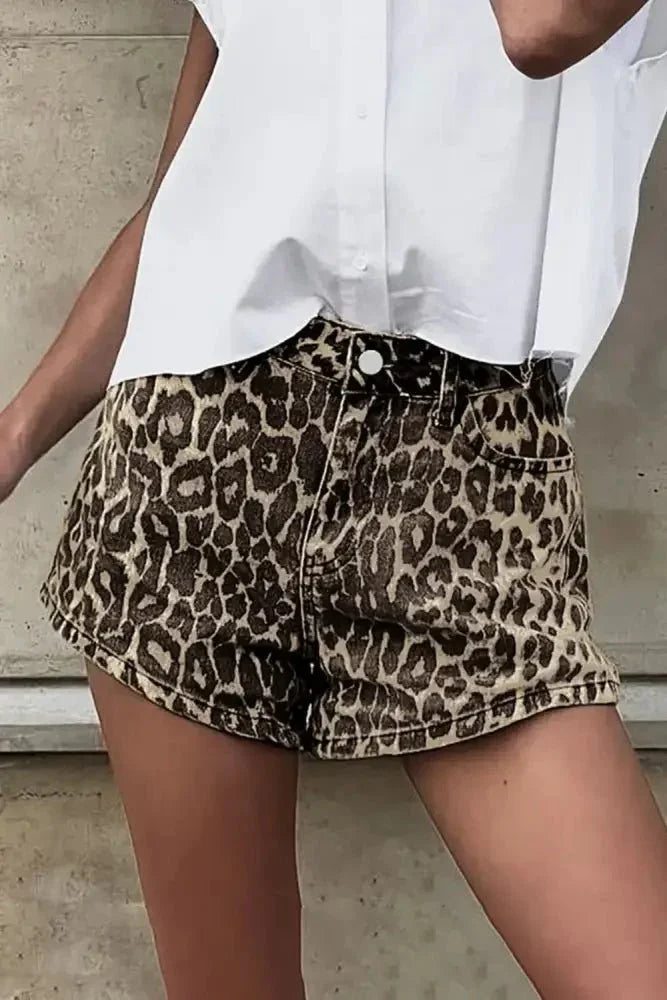 Leopard Shorts with Pockets - Update AvenueFestival VibesTrendsi100100580291851100100580291851fd4d515e - 1f43 - 40b4 - 9580 - f92f59d85780 - MaxLeopard