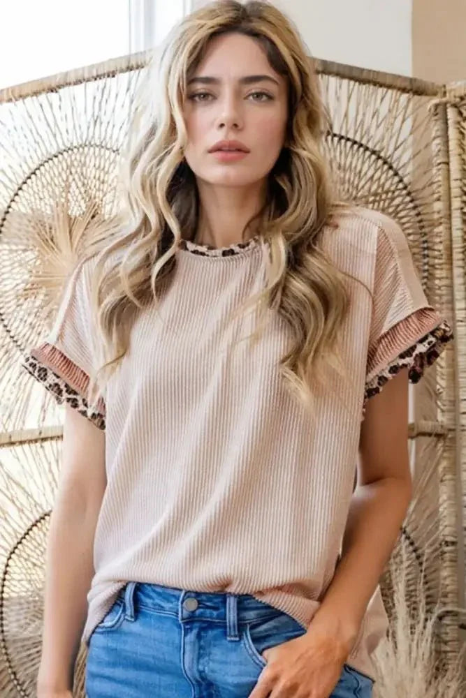 Leopard Trim Round Neck Ribbed T-Shirt - Update AvenueT-ShirtsTrendsi100100594981861100100594981861b8e556c5 - 0031 - 4287 - 886e - fe1a5a37f9cb - Max - OriginBeige