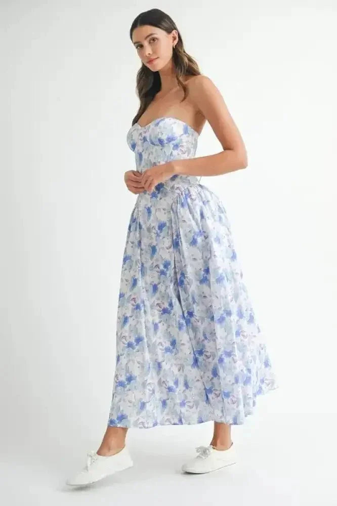 MABLE Sweetheart Neckline Floral Printed Midi Dress - Update AvenueEffortless Elegance: DressesTrendsi10010077682191510010077682191510c00d36851e4577adb9c88739c329f4 - Max - OriginBlue