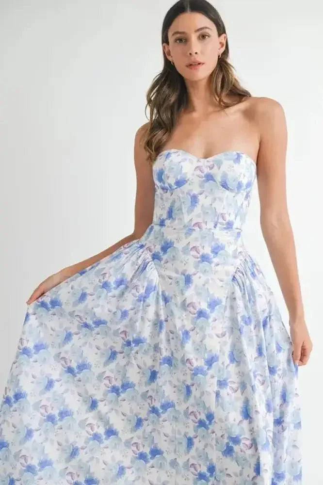 MABLE Sweetheart Neckline Floral Printed Midi Dress - Update AvenueEffortless Elegance: DressesTrendsi100100776821915100100776821915762a5833bb4347319d886ec8d6808b5d - Max - OriginBlue