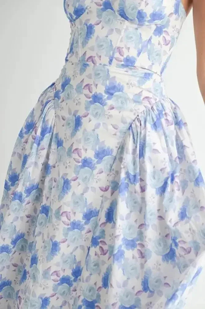MABLE Sweetheart Neckline Floral Printed Midi Dress - Update AvenueEffortless Elegance: DressesTrendsi100100776821915100100776821915be4910bee53744c0958956926b9db0a9 - Max - OriginBlue