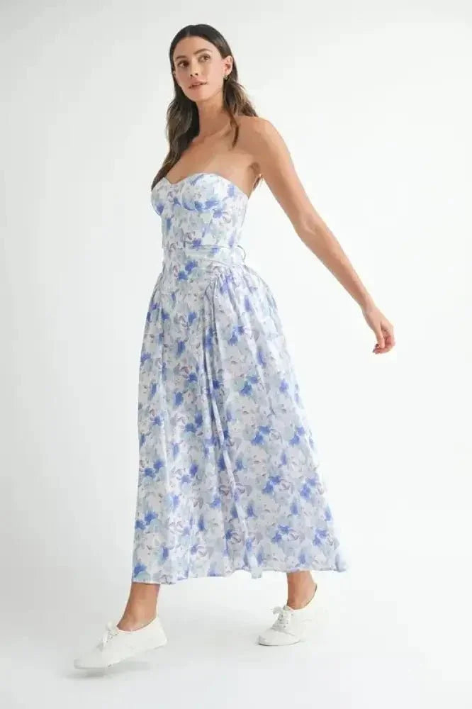 MABLE Sweetheart Neckline Floral Printed Midi Dress - Update AvenueEffortless Elegance: DressesTrendsi1001007768219151001007768219159b4863126fbb461080612bad24f03394 - Max - OriginBlue