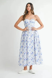 MABLE Sweetheart Neckline Floral Printed Midi Dress - Update AvenueEffortless Elegance: DressesTrendsi1001007768219151001007768219155d2b419b2f6d4523bcd0ec369142665a - Max - OriginBlue