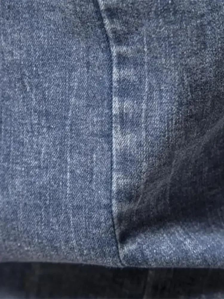 Men's Button Up Long Sleeve Denim Shirt
