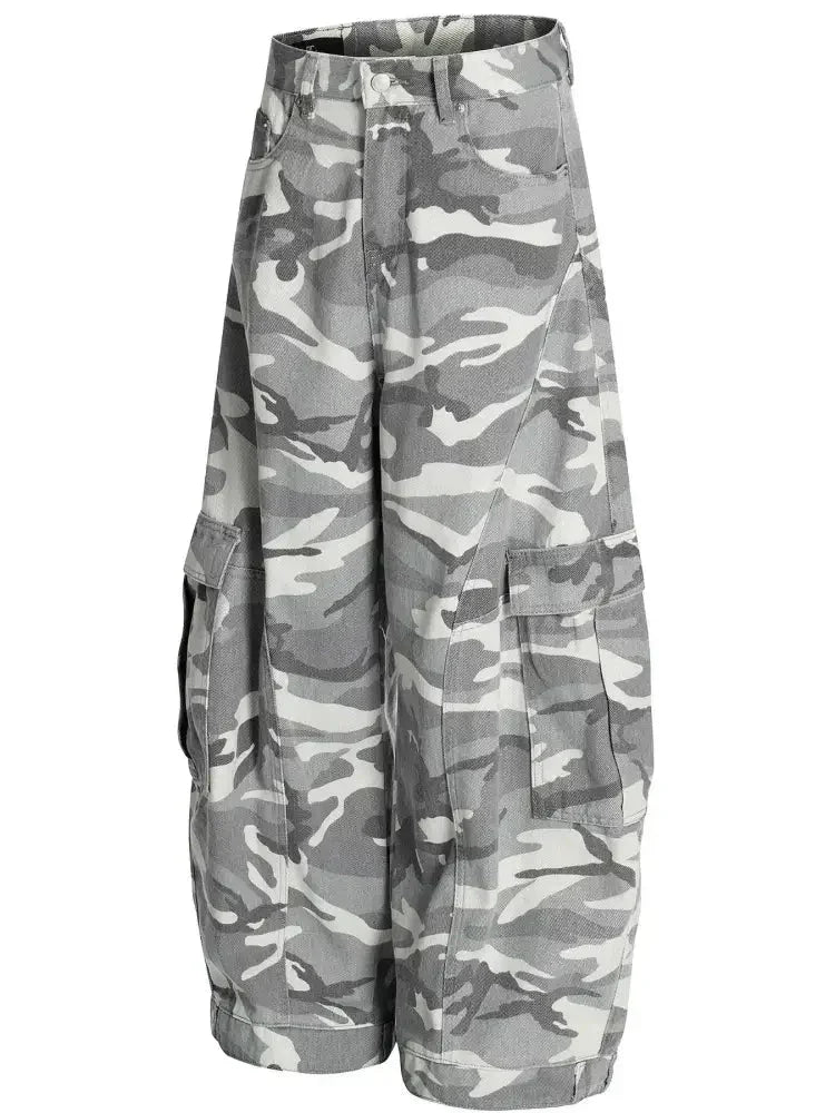 Men's Camo Cargo Wide Leg Jeans - Update AvenueTrendsi100400533835348100400533835348Men's Camo Cargo Wide Leg JeansCamouflage Color