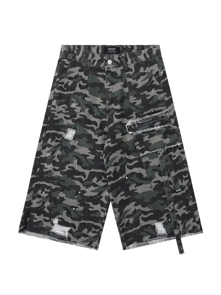 Men's Camo Print Cargo Denim Shorts with Multiple Pockets