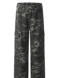 Men's Camouflage Cargo Jeans with Multiple Pockets