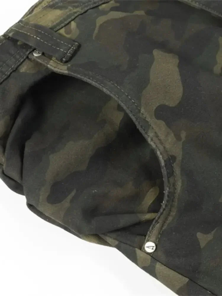Men's Camouflage Cargo Jeans - Update AvenueTrendsi100400375133375100400375133375Men's Camouflage Cargo JeansNostalgic Blue