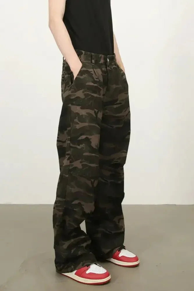 Men's Camouflage Jeans with Pockets - Update AvenueTrendsi100400302557289100400302557289Men's Camouflage Jeans with PocketsGreen Camouflage