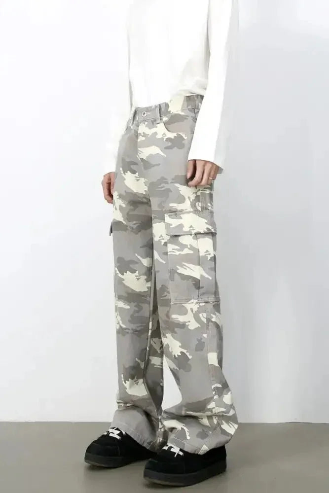 Men's Camouflage Jeans with Pockets - Update AvenueTrendsi100400307504249100400307504249Men's Camouflage Jeans with PocketsGray