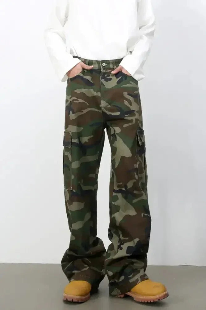 Men's Camouflage Jeans with Pockets - Update AvenueTrendsi100400307506977100400307506977Men's Camouflage Jeans with PocketsGreen Camouflage